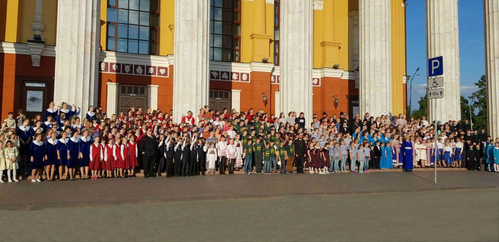В Петрозаводске состоялось открытие православного детско-юношеского хорового фестиваля «Юные голоса Онего»